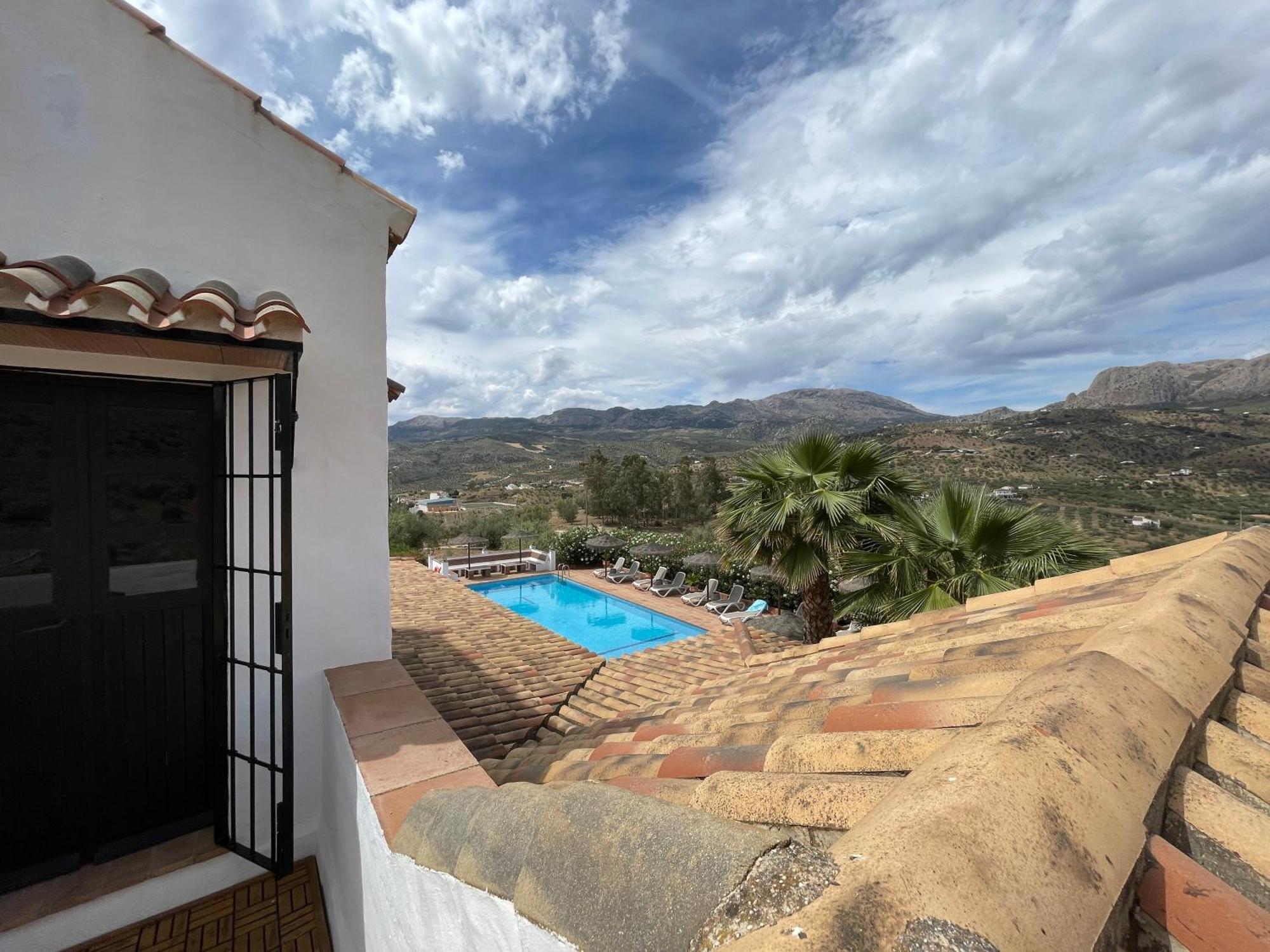 Hacienda Riogordo Bed and Breakfast Εξωτερικό φωτογραφία
